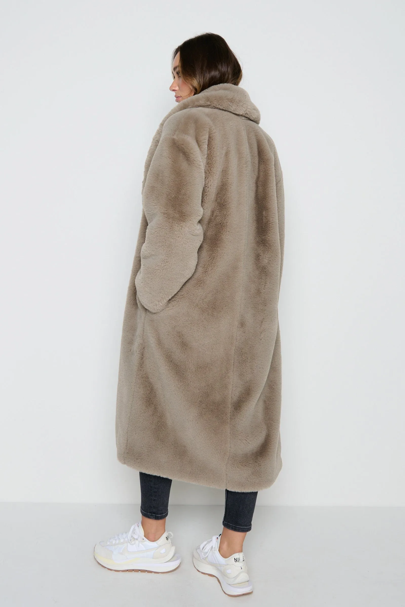 Bailee Faux Fur Coat - Taupe