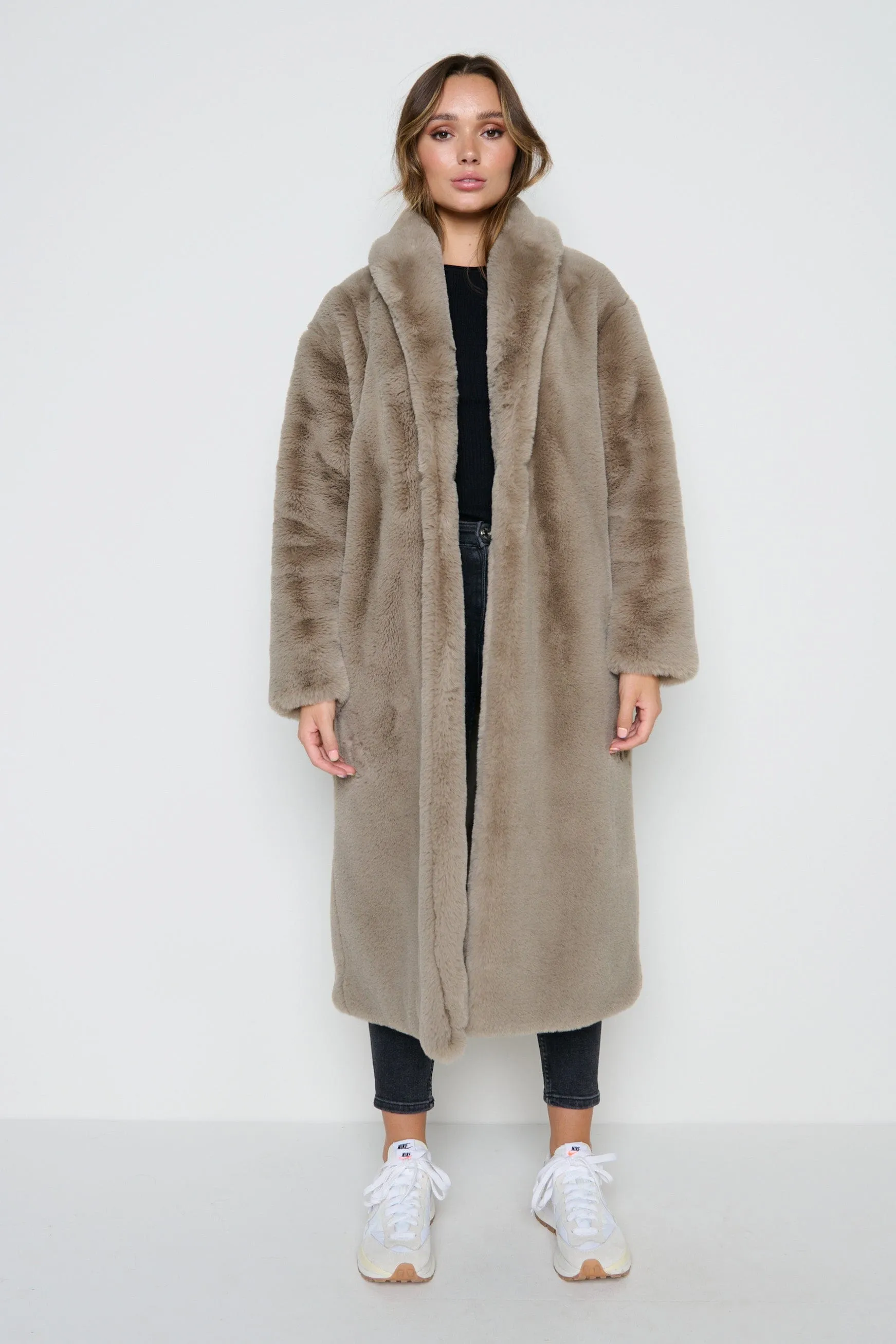 Bailee Faux Fur Coat - Taupe