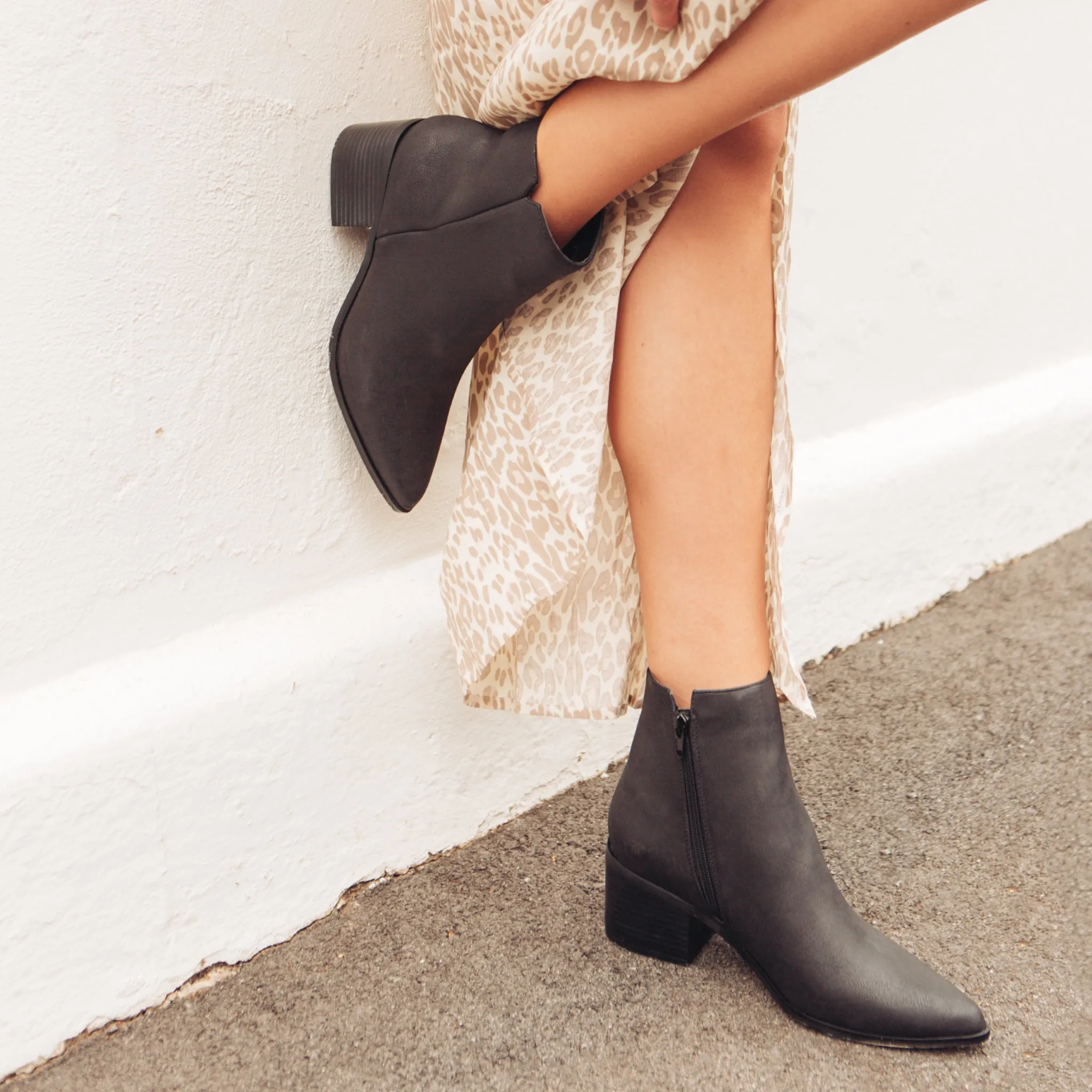 Flickel Ankle Boots - Black Softee