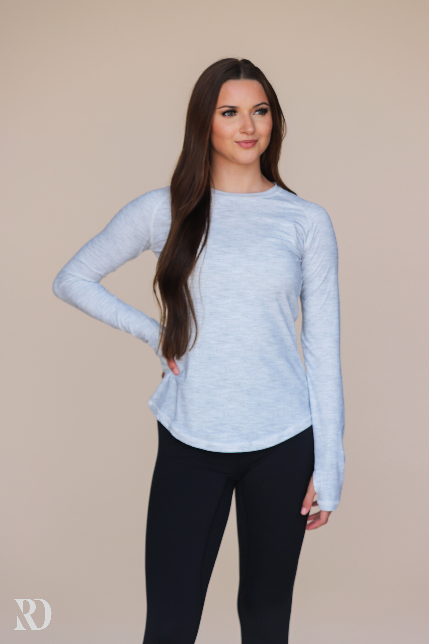 HEATHER GRAY BASELINE TOP | RD ESSENTIALS