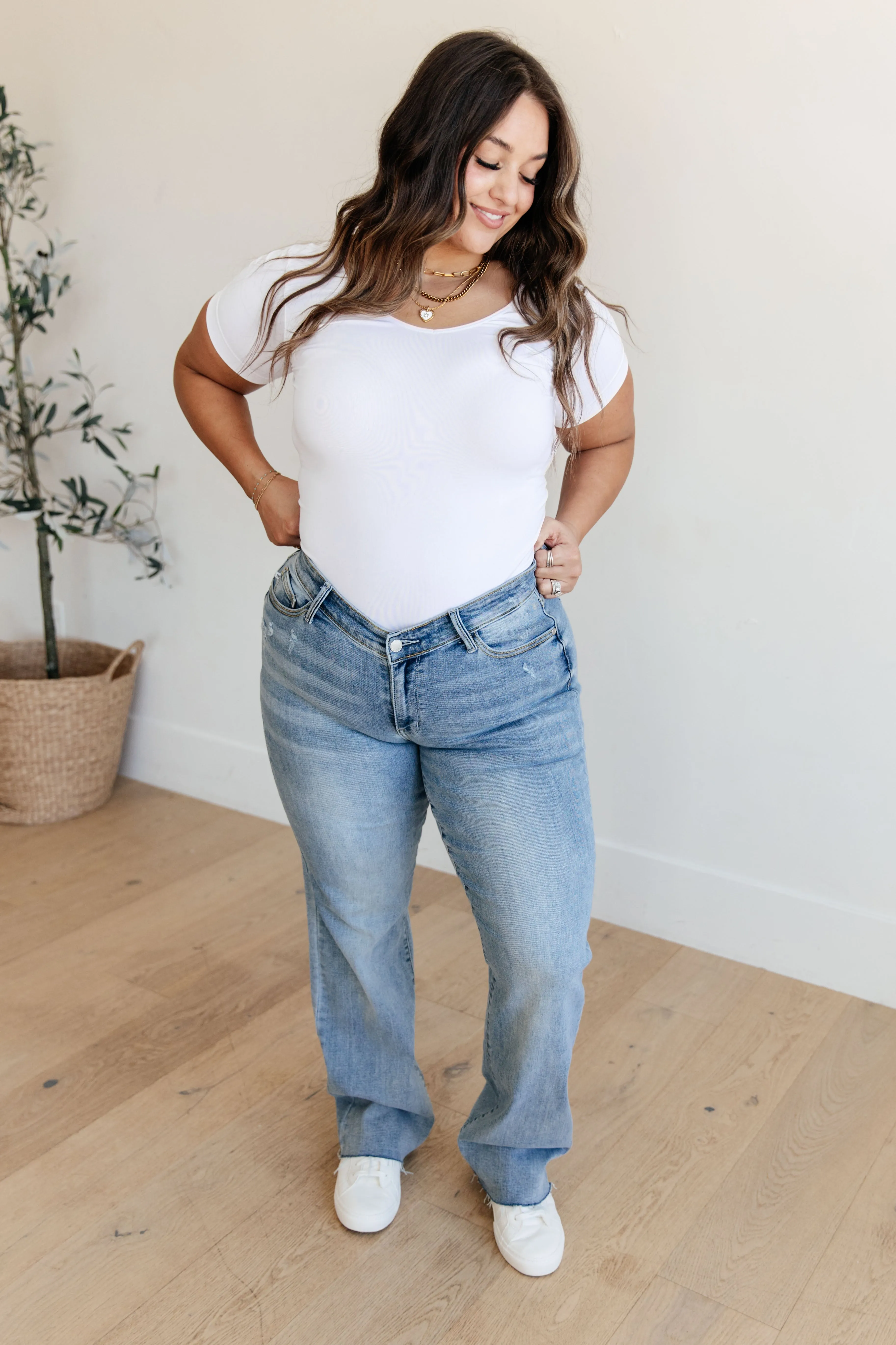 Mildred V Front Waistband Straight Jeans