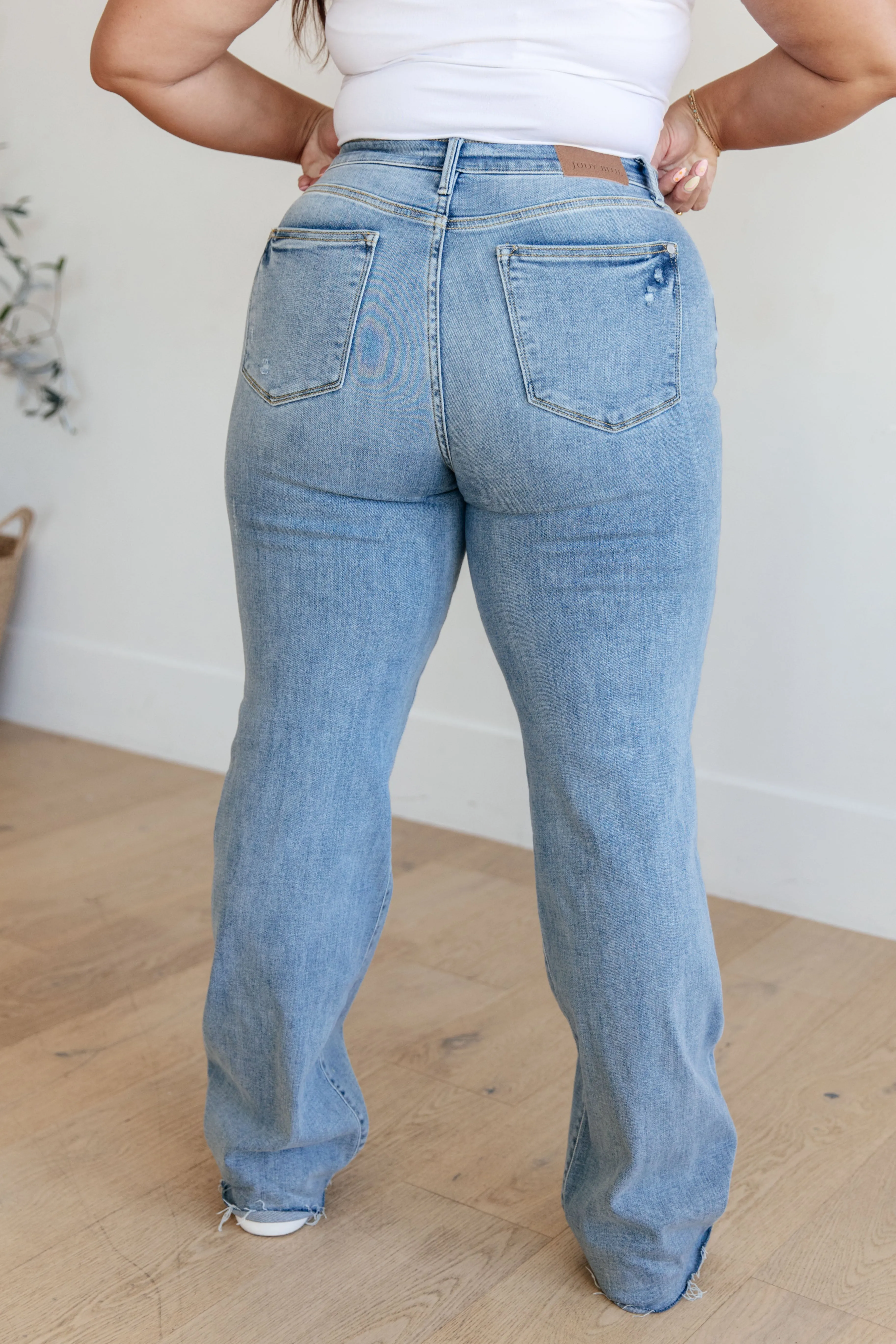 Mildred V Front Waistband Straight Jeans