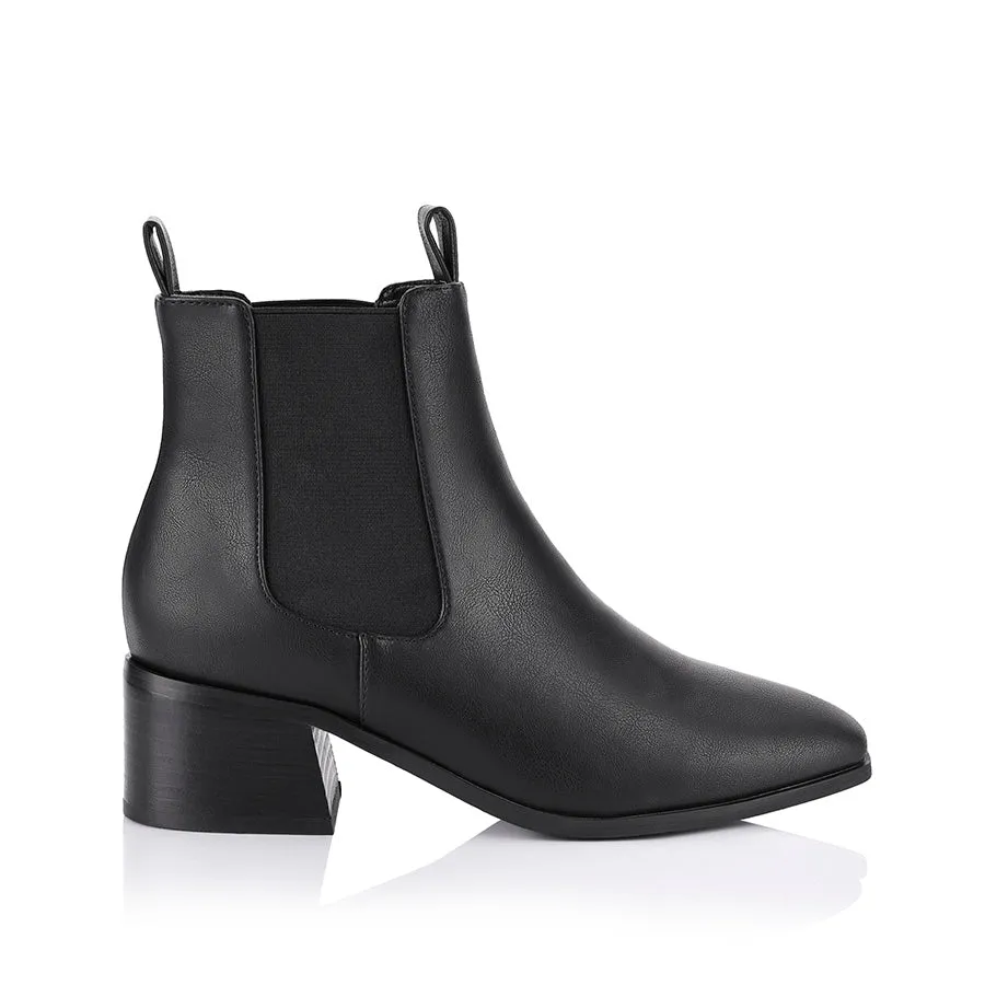 Nas II Chelsea Ankle Boots - Black