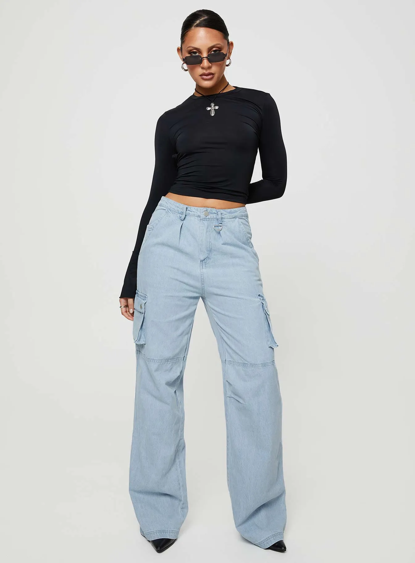 Paige Mid Rise Cargo Jean Light Wash