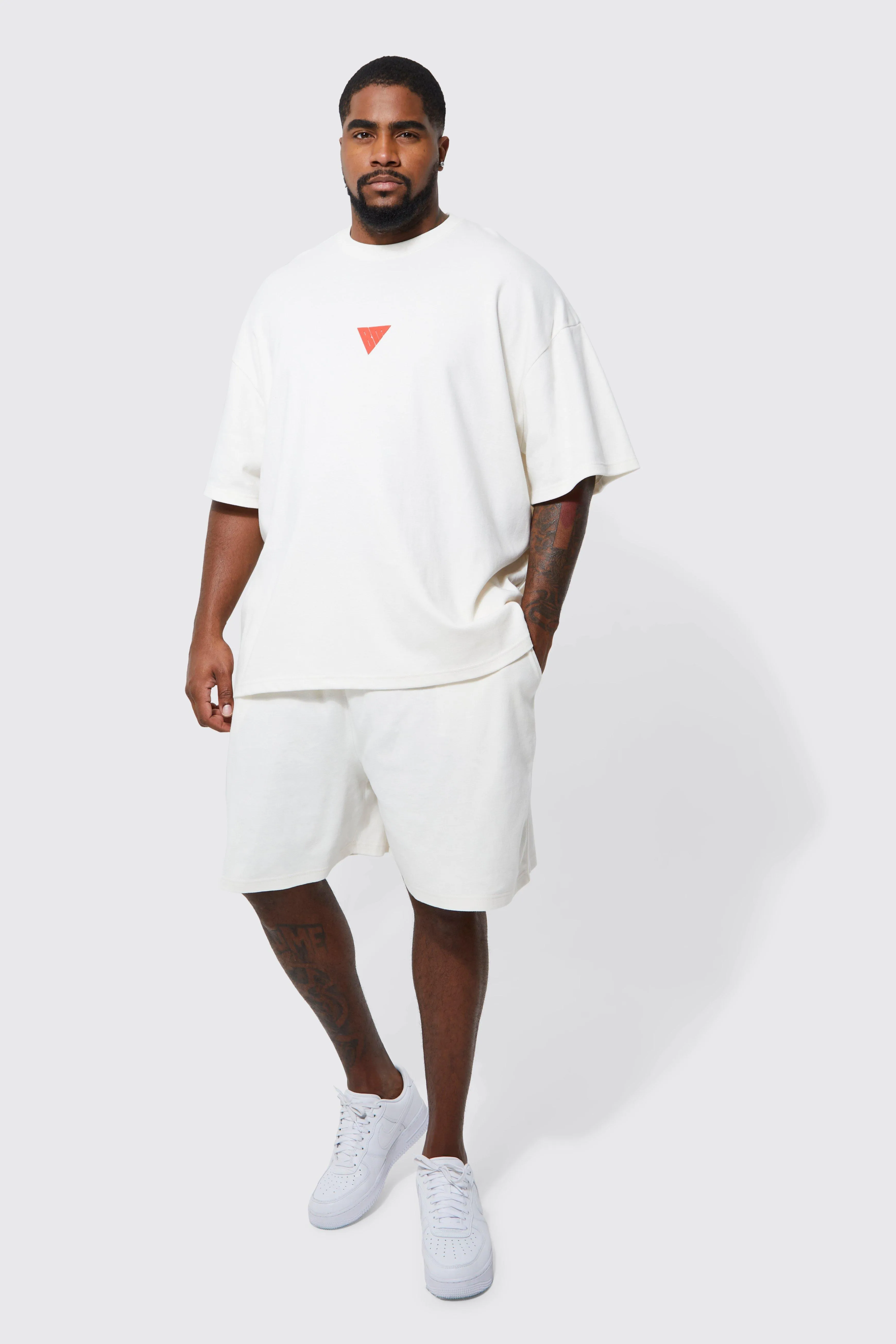 Plus Oversized Foam Graphic Tee And Short Set | boohooMAN UK