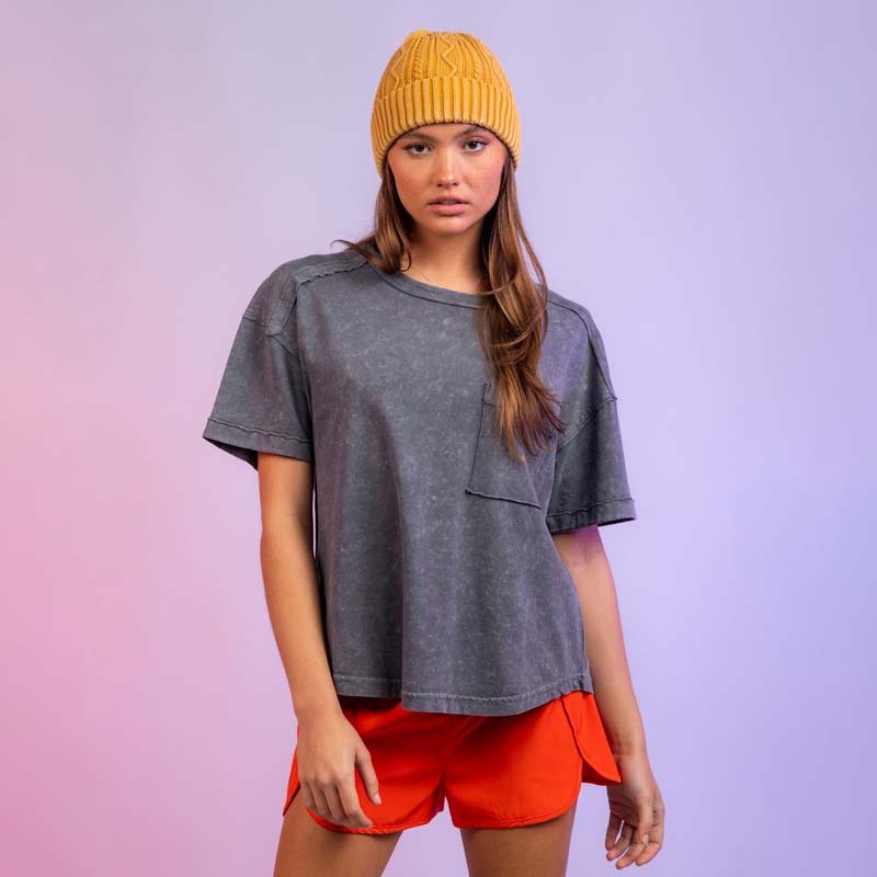 Pocket Tee with Back Seam