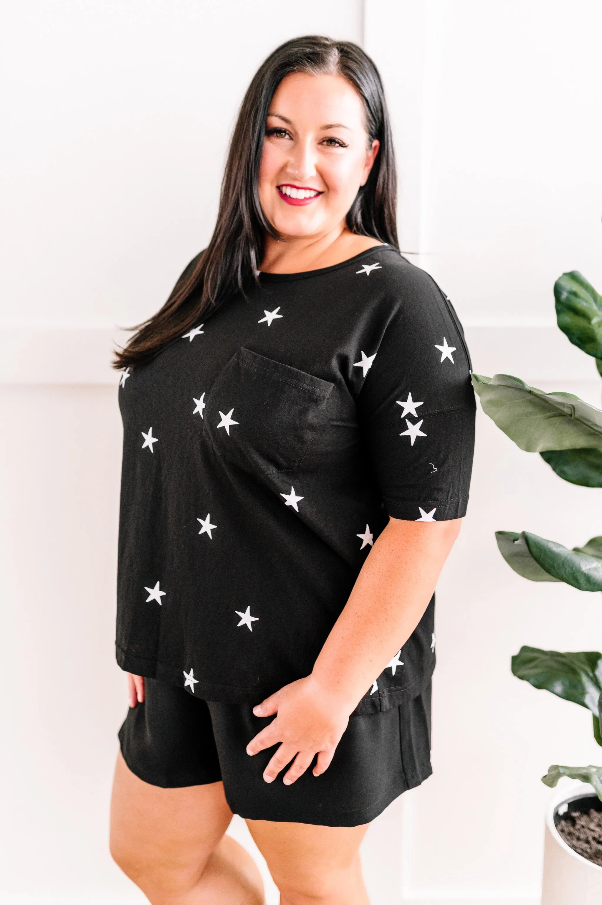 Star Print Pocket Tee In Black