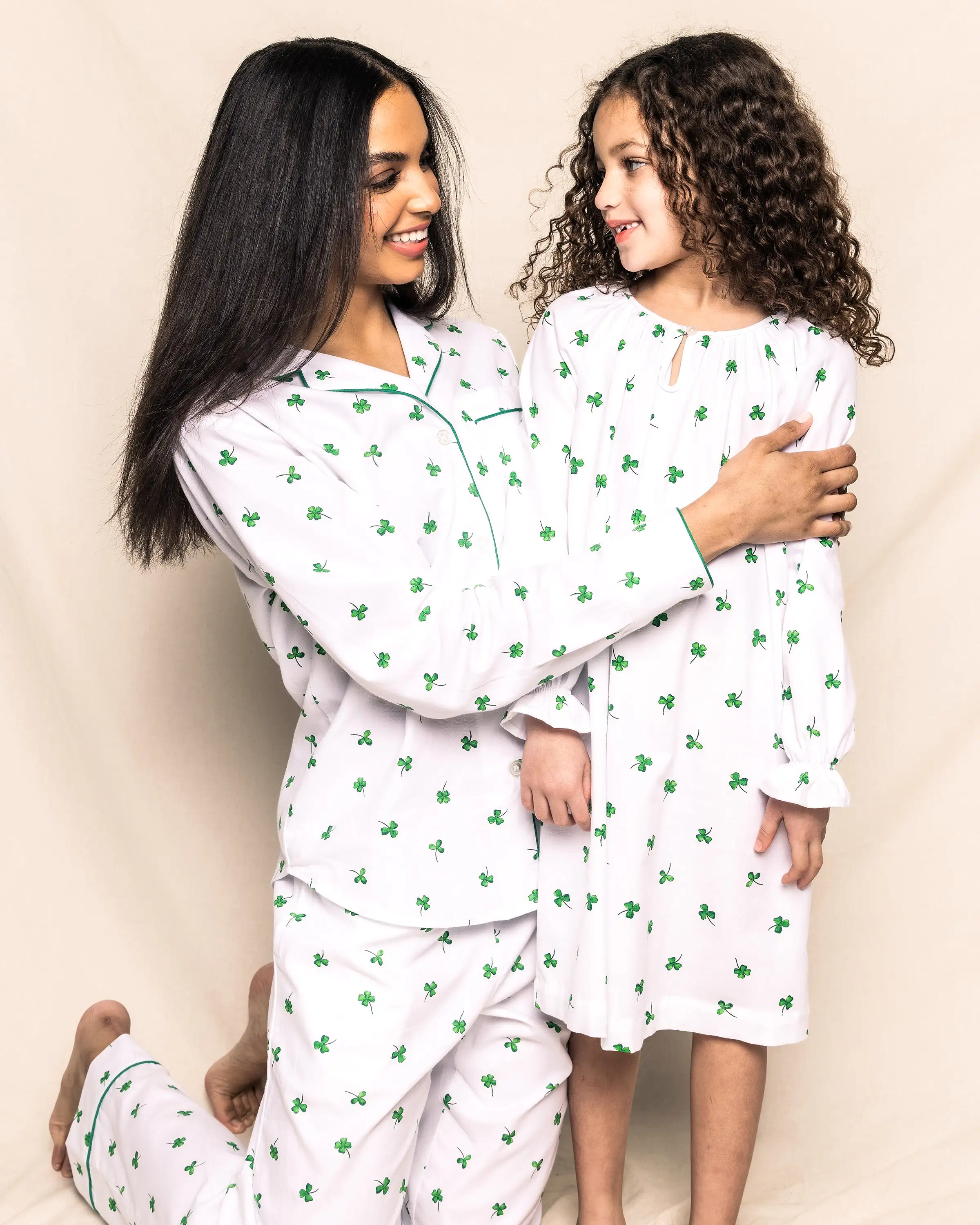 Women's Shamrocks Pajama Set