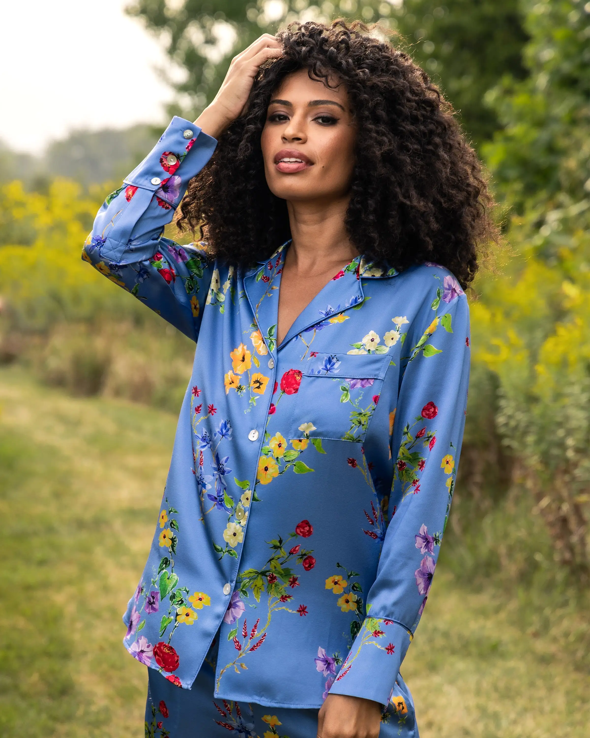 Women's Silk Pajama Set in Brilliant Botanical Azure